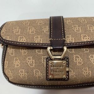 Vintage Dooney & Bourke Wristlet, EUC, Brown/tan